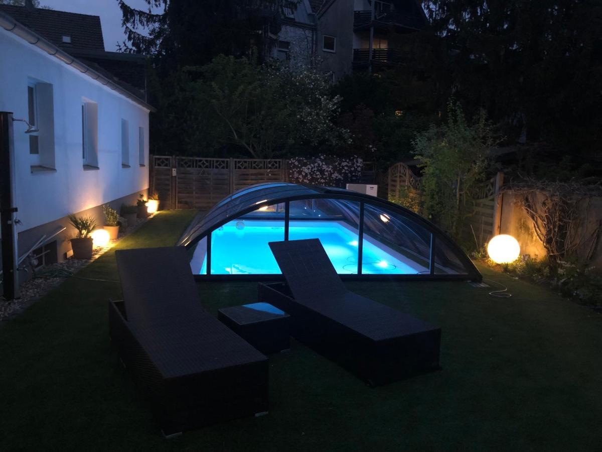 Haeuschen Im Garten In Der Muelheimer Altstadt Mülheim an der Ruhr Eksteriør billede